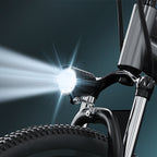 isinwheel M10 headlight mounted on the fork crown