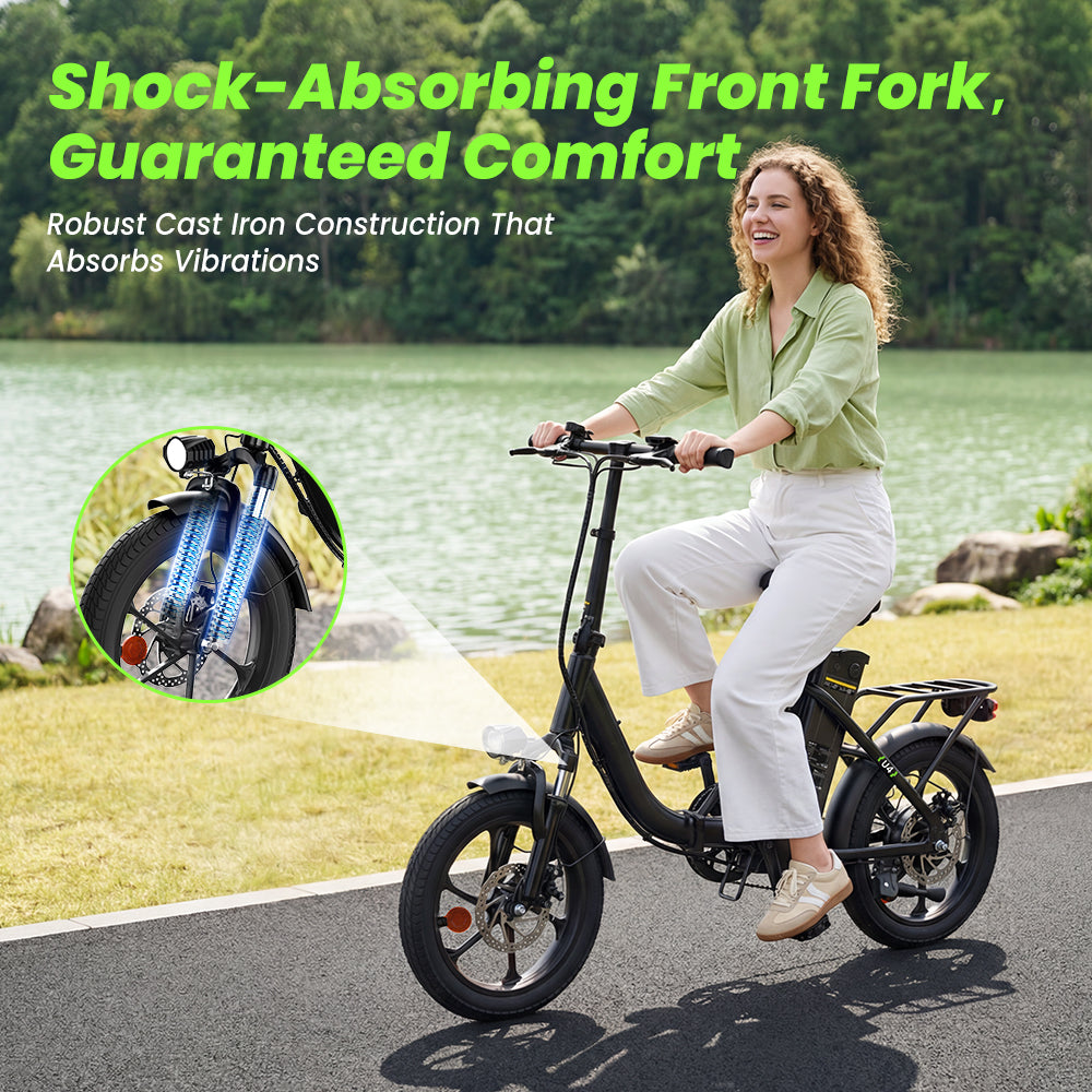 Rider on the isinwheel U4 with shock-absorbing front fork